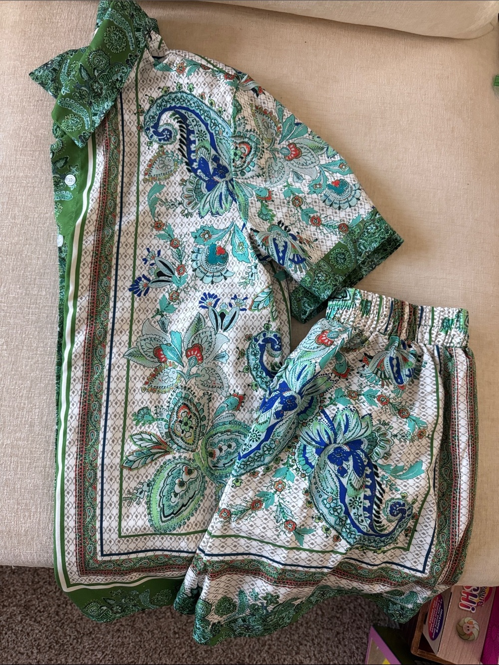 Green Floral Paisley Set